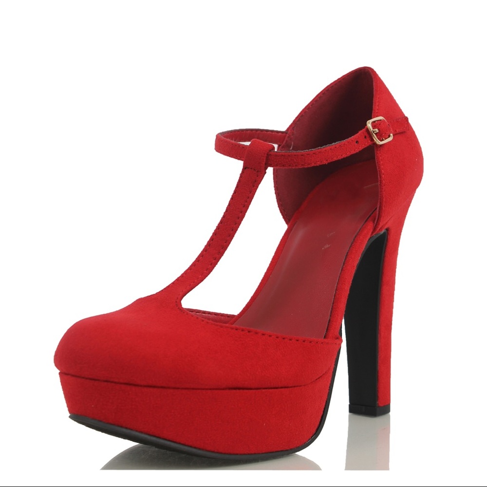 Red closed toe t strap platform high heel - Picture 2 of 5